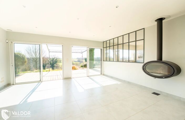 Maison moderne avec vue imprenable. — photo 5