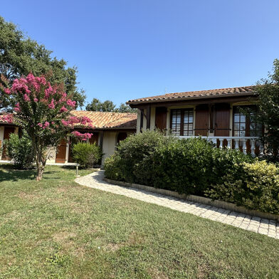 Maison 5 pièces 391875 €