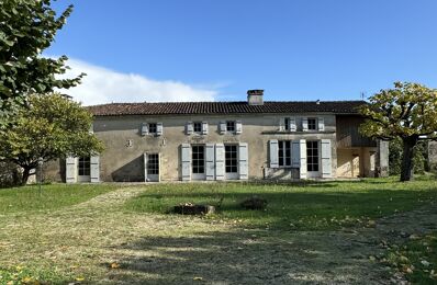 maison 9 pièces 242 m2 à vendre à Brizambourg (17770)