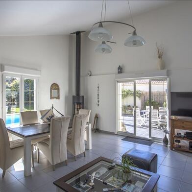 Maison 6 pièces 425250 €