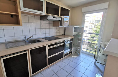 location appartement 490 € CC /mois à proximité de Baraqueville (12160)