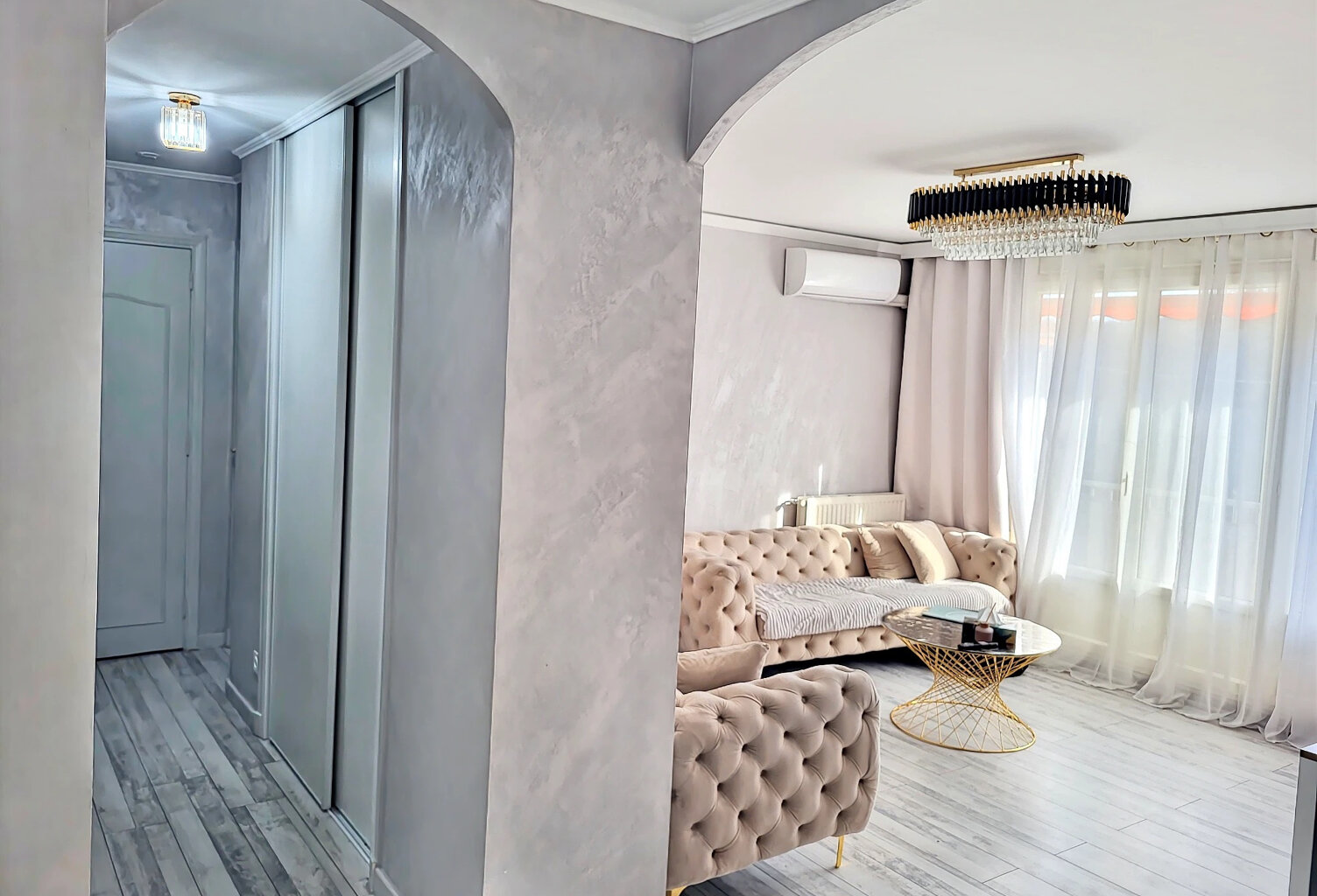 À Givors, appartement de 73m2 entièrement rénové — photo 1