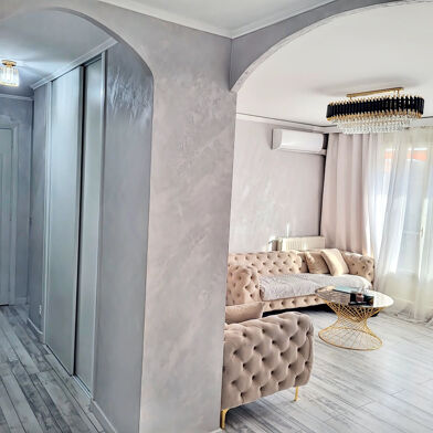 Appartement 4 pièces 140000 €