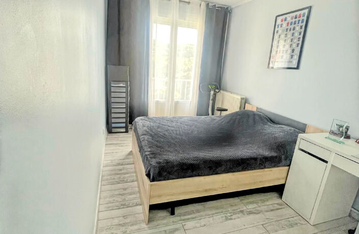 À Givors, appartement de 73m2 entièrement rénové — photo 4