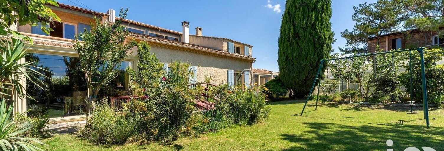 Maison 9 Pièces 212 m² à vendre à Bédarrides (84370)