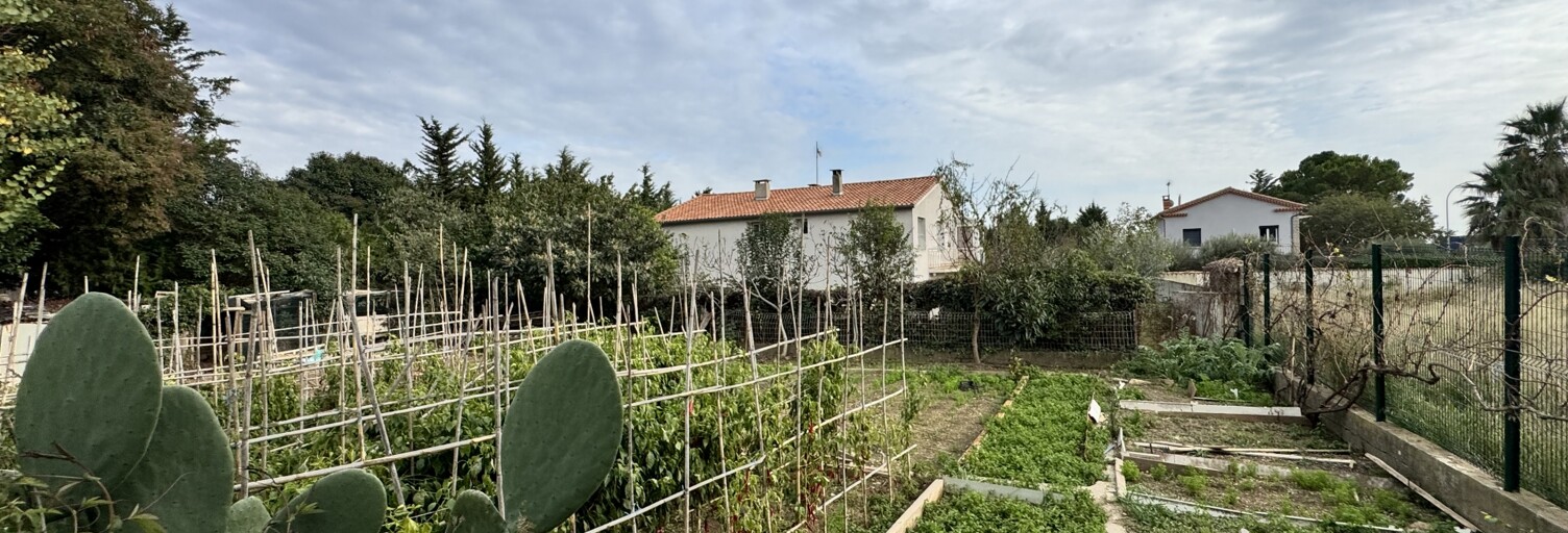 Immeuble  312 m² à vendre à Nîmes (30000)