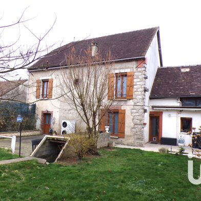 Maison 6 pièces 252500 €