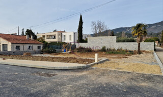 Terrain  291 m² à vendre à Volx (04130)