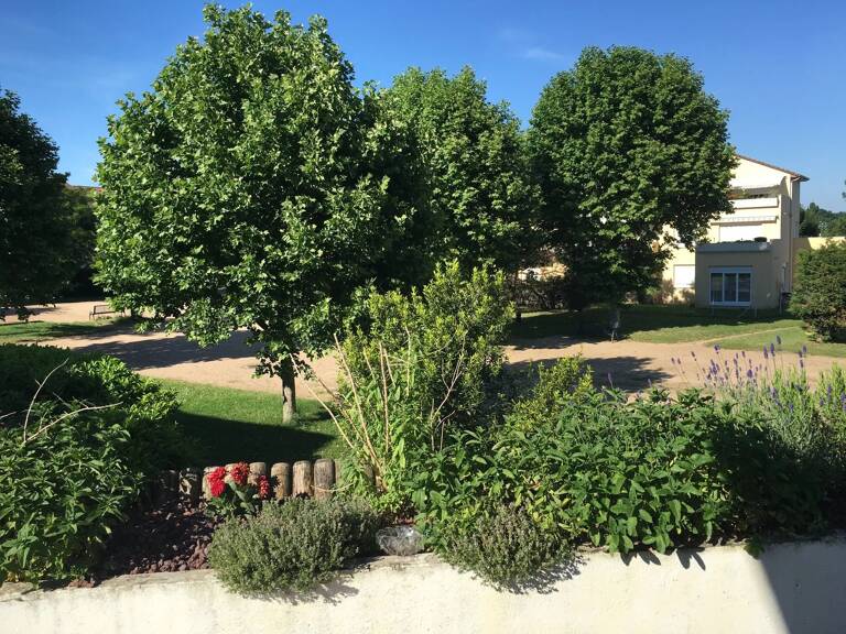 Appartement avec 3 terrasses  79,95 m2 carrez à 10 mn d'Arnas — photo 1