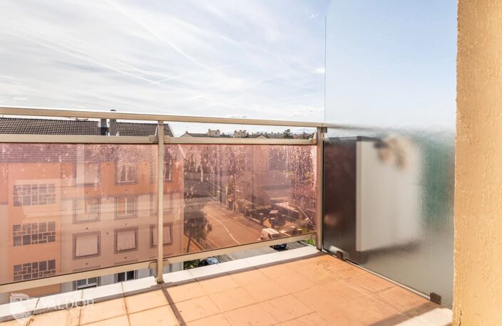 Studio avec balcon — photo 4