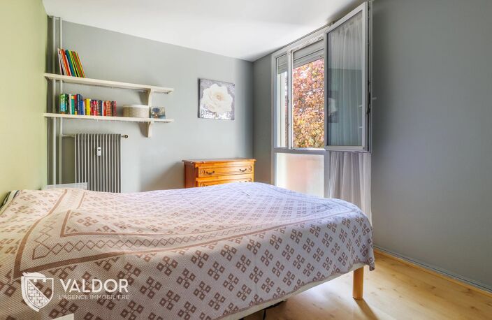 Appartement T4 avec séjour double — photo 5