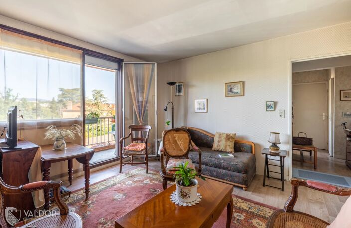 APPARTEMENT VENDU LOUÉ 2 pièces + cave + parking privé — photo 2