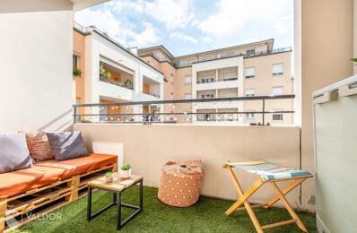 TRES JOLI APPARTEMENT T2 + balcon + place au garage/ Centre ville — photo du bien
