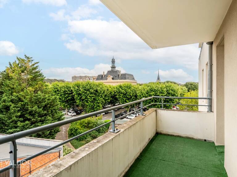 Appartement type 2 dans copropriété de standing + cave et garage fermé — photo 1