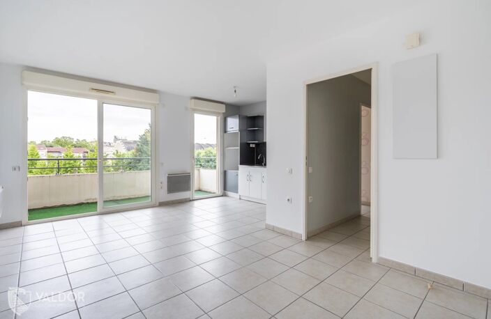Appartement type 2 dans copropriété de standing + cave et garage fermé — photo 2