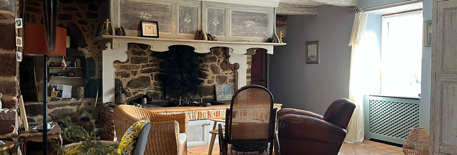 Maison 4 Pièces 141 m² à vendre à Saint-Christophe-Vallon (12330)