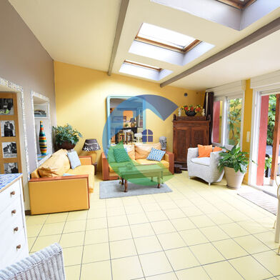 Maison 7 pièces 349000 €