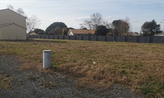 Terrain  348 m² à vendre à Preignac (33210)