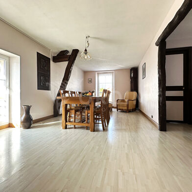 Appartement 4 pièces 99000 €