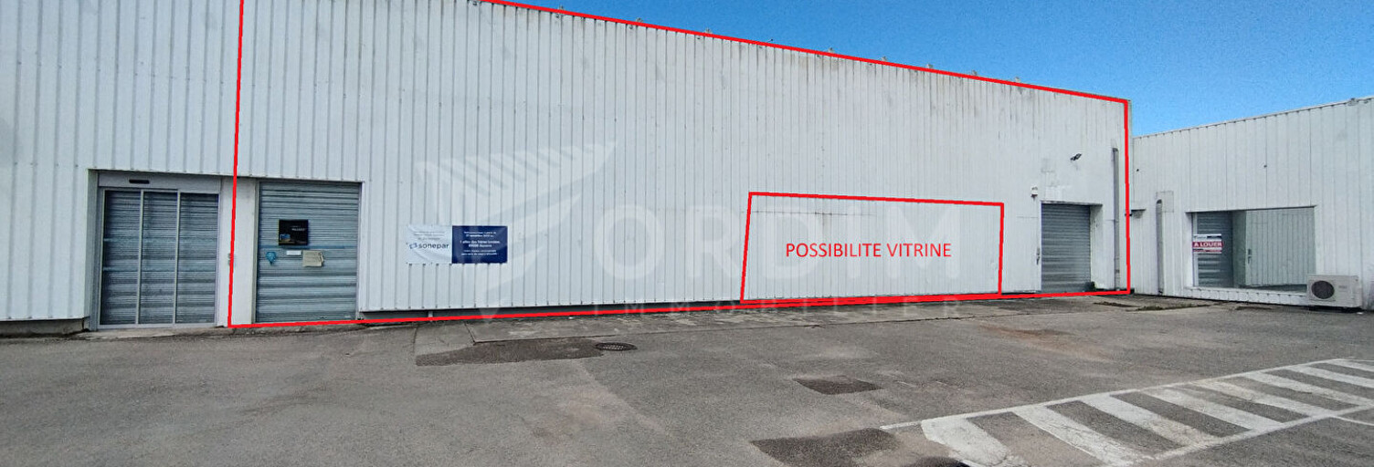 Commerce  435 m² à louer à Auxerre (89000)