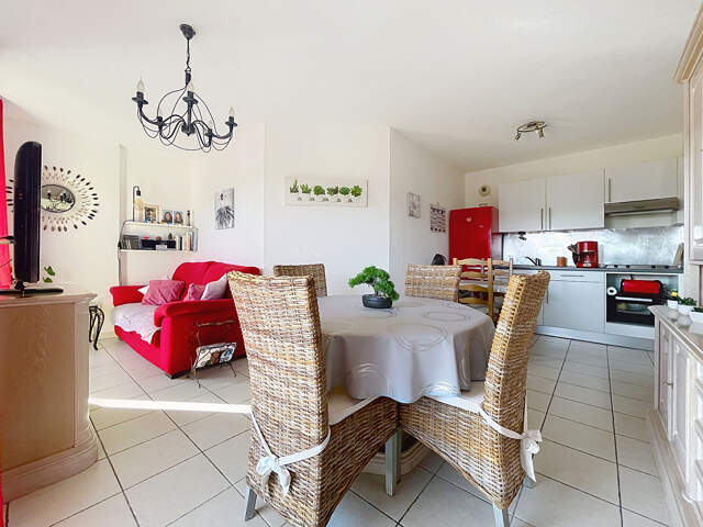 Appartement Marseille 2 pièce(s) 42 m2 — photo du bien