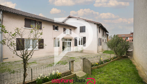 Villa / Maison 8 pièces  à vendre Pusignan 69330