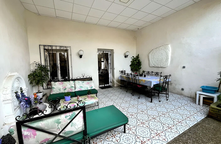 Maison de ville de 205, 90 m2 avec jardin 34110 FRONTIGNAN — photo 4