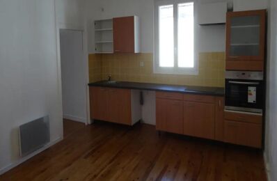 location appartement 420 € CC /mois à proximité de Saint-Pierre-de-Mons (33210)