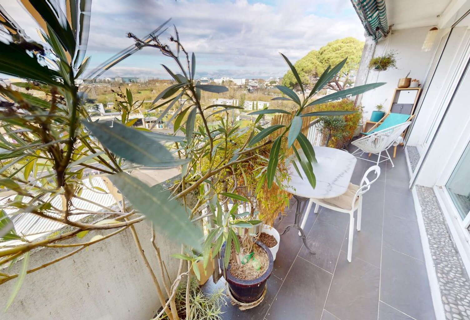 Appartement À Vendre T3 avec ascenseur en très bon état — photo 1