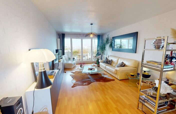 Appartement À Vendre T3 avec ascenseur en très bon état — photo 2