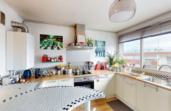 Appartement À Vendre T3 avec ascenseur en très bon état — photo 5