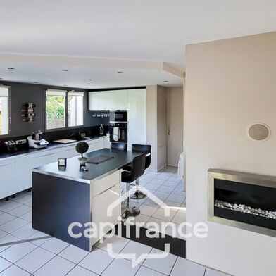 Maison 6 pièces 458000 €