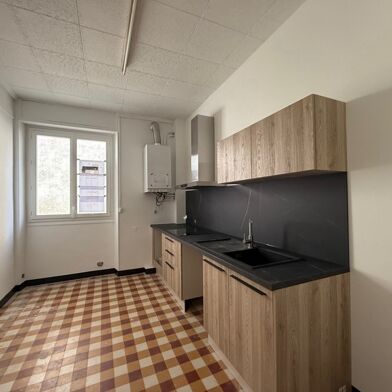 Appartement 5 pièces 128000 €