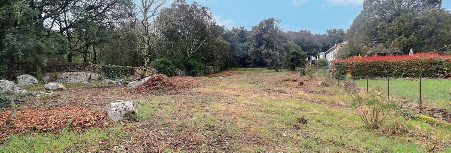Terrain  1840 m² à vendre à Vallon-Pont-d'Arc (07150)