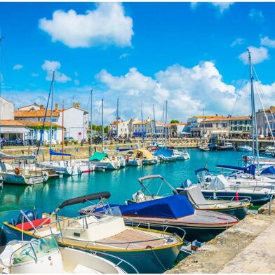 Appartement 1 pièces 121800 €