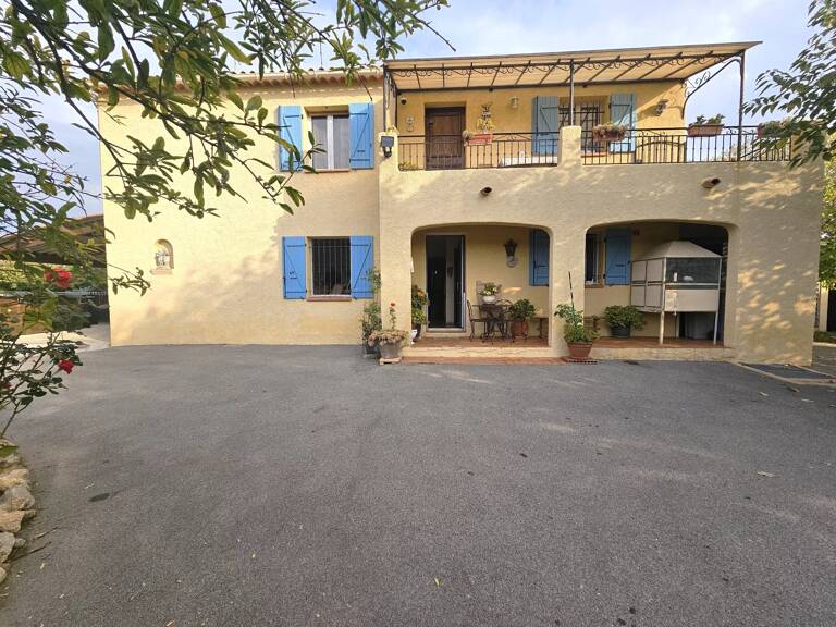 Maison 4 pièces 94 m² avec jardin  et piscine. — photo 1