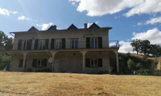 Maison 9 Pièces 299 m² à vendre à Issoire (63500)