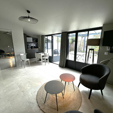 Maison 1 pièces 295000 €