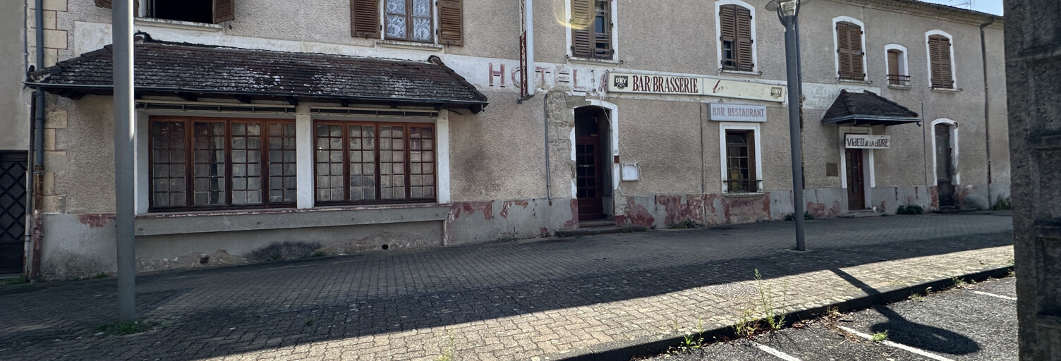 Immeuble  550 m² à vendre à Courpière (63120)