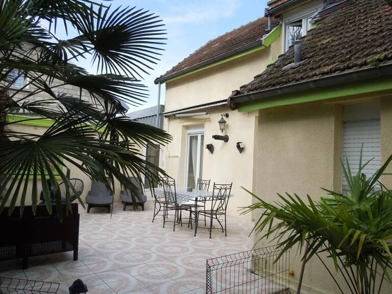 Maison 4 pièces 92 m² — photo 1