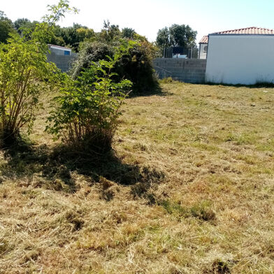 Terrain  88000 €