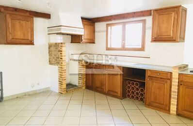 location appartement 930 € CC /mois à proximité de La Ville-du-Bois (91620)