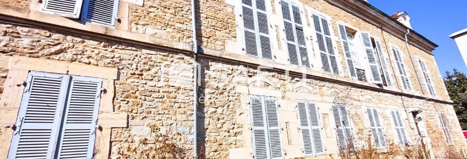 Immeuble  560 m² à vendre à Genlis (21110)