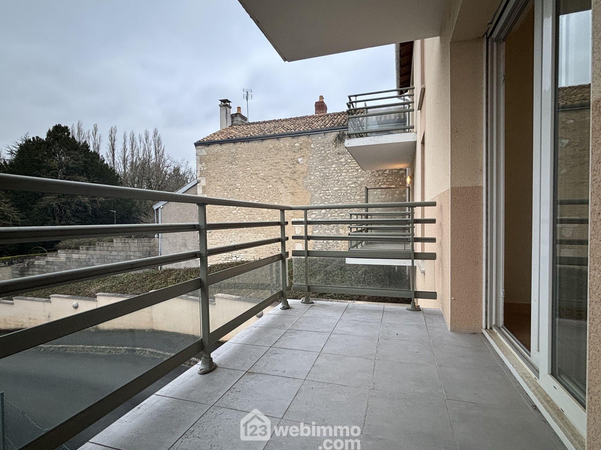 Appartement - 129m² - Chasseneuil-du-Poitou