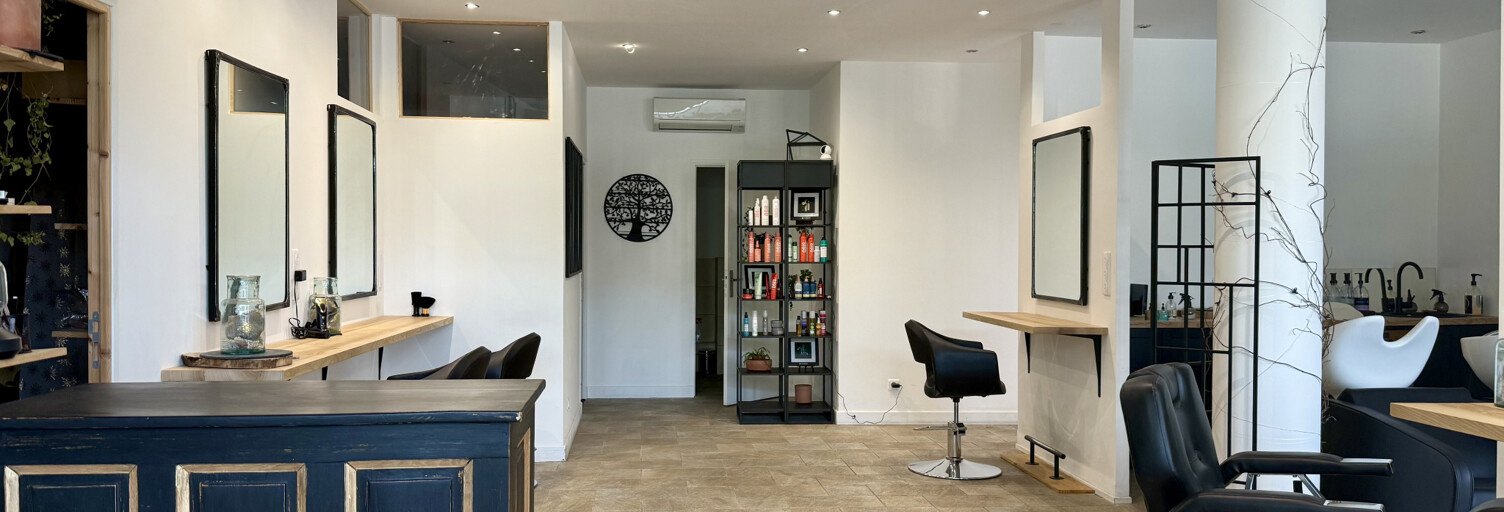 Commerce  99 m² à vendre à Venelles (13770)