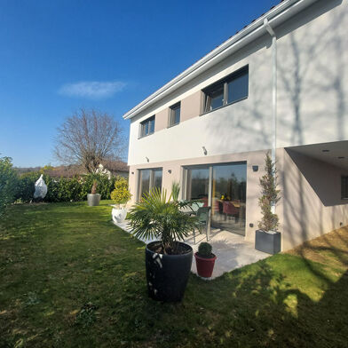 Maison 5 pièces 132 m²