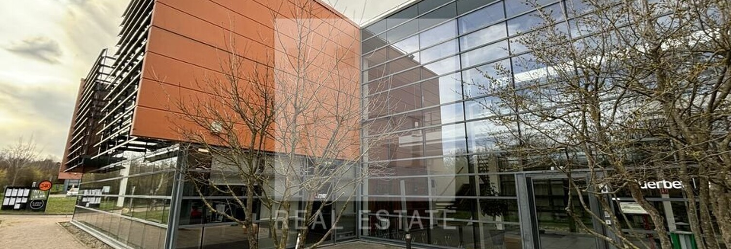 Commerce  547 m² à louer à Saint-Priest (69800)