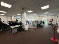 LOCAL MIXTE ACTIVITES-BUREAUX à LOUER — photo 3