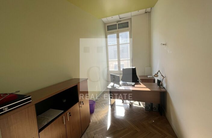 BUREAUX à LOUER — photo 5