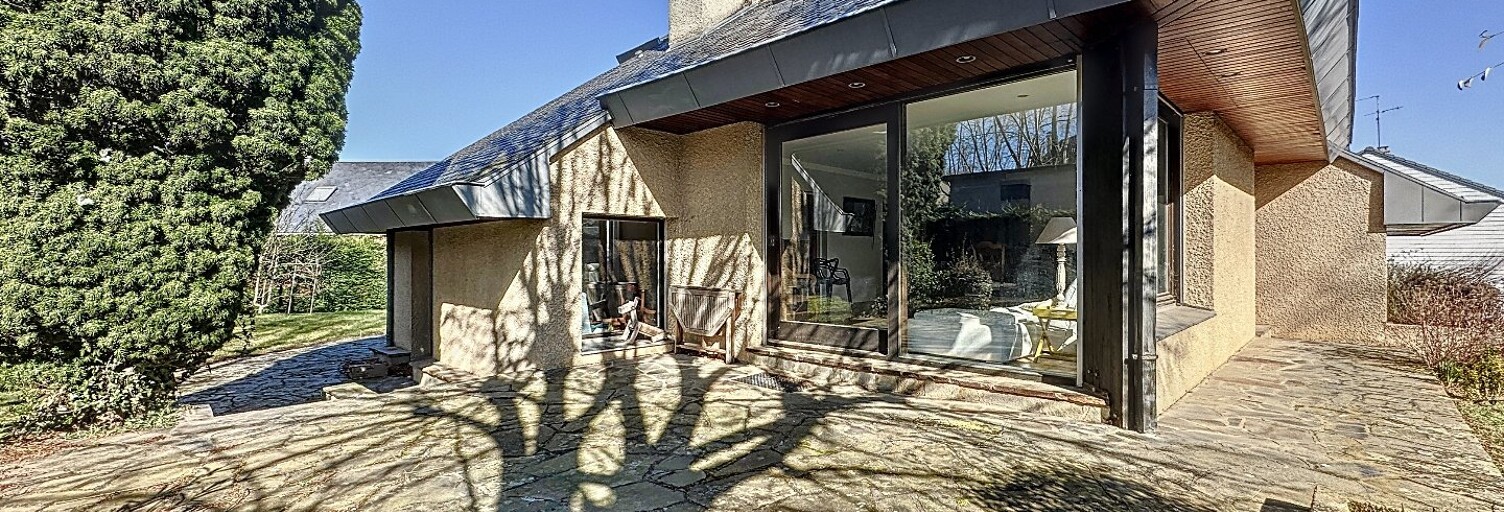 Maison 9 Pièces 220 m² à vendre à Luc-la-Primaube (12450)